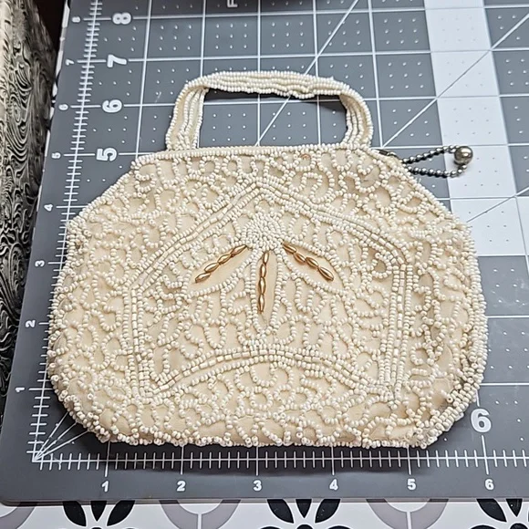 Vintage evening bag handmade from Bulgaria with mirror - Picture 4 of 12